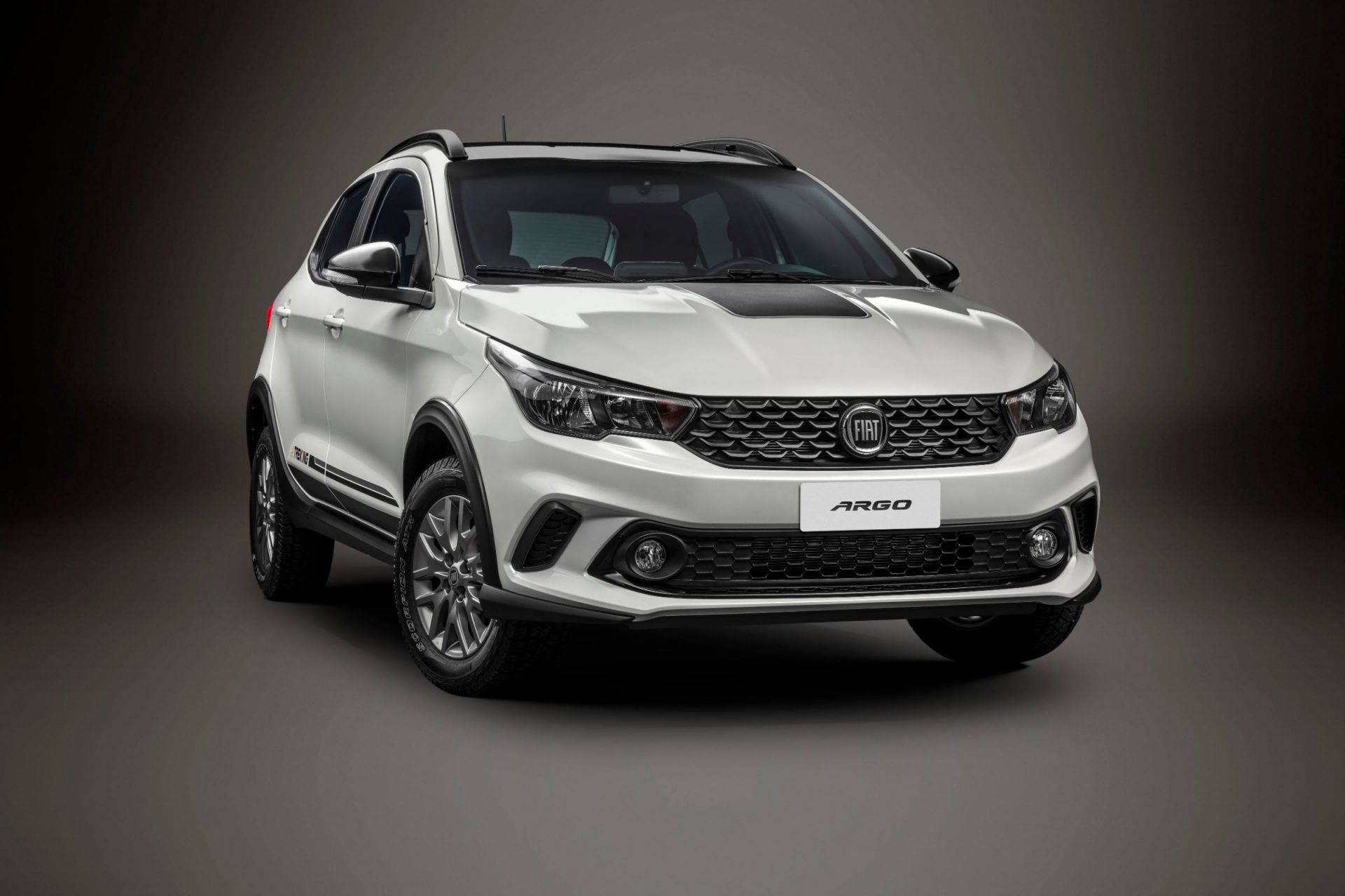 fiat argo trekking 20