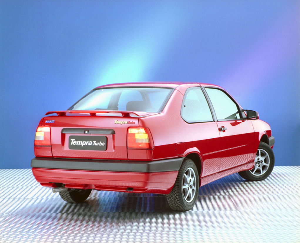 fiat tempra turbo traseira