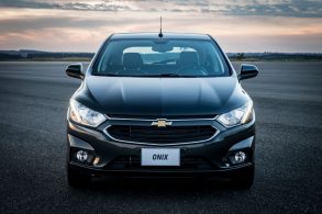 chevrolet onix ltz 2017 frente farol