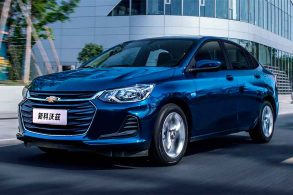 onix sedan nova geracao do chevrolet prisma china dianteira