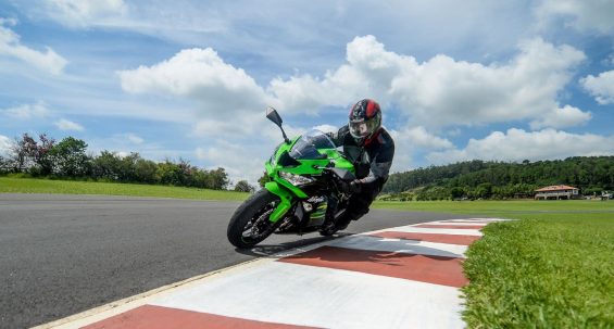 Kawasaki Ninja ZX-6R