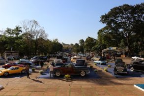 Encontro de carros antigos Brazil Classics Renault Show 2018 em Araxá MG