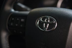 volante toyota