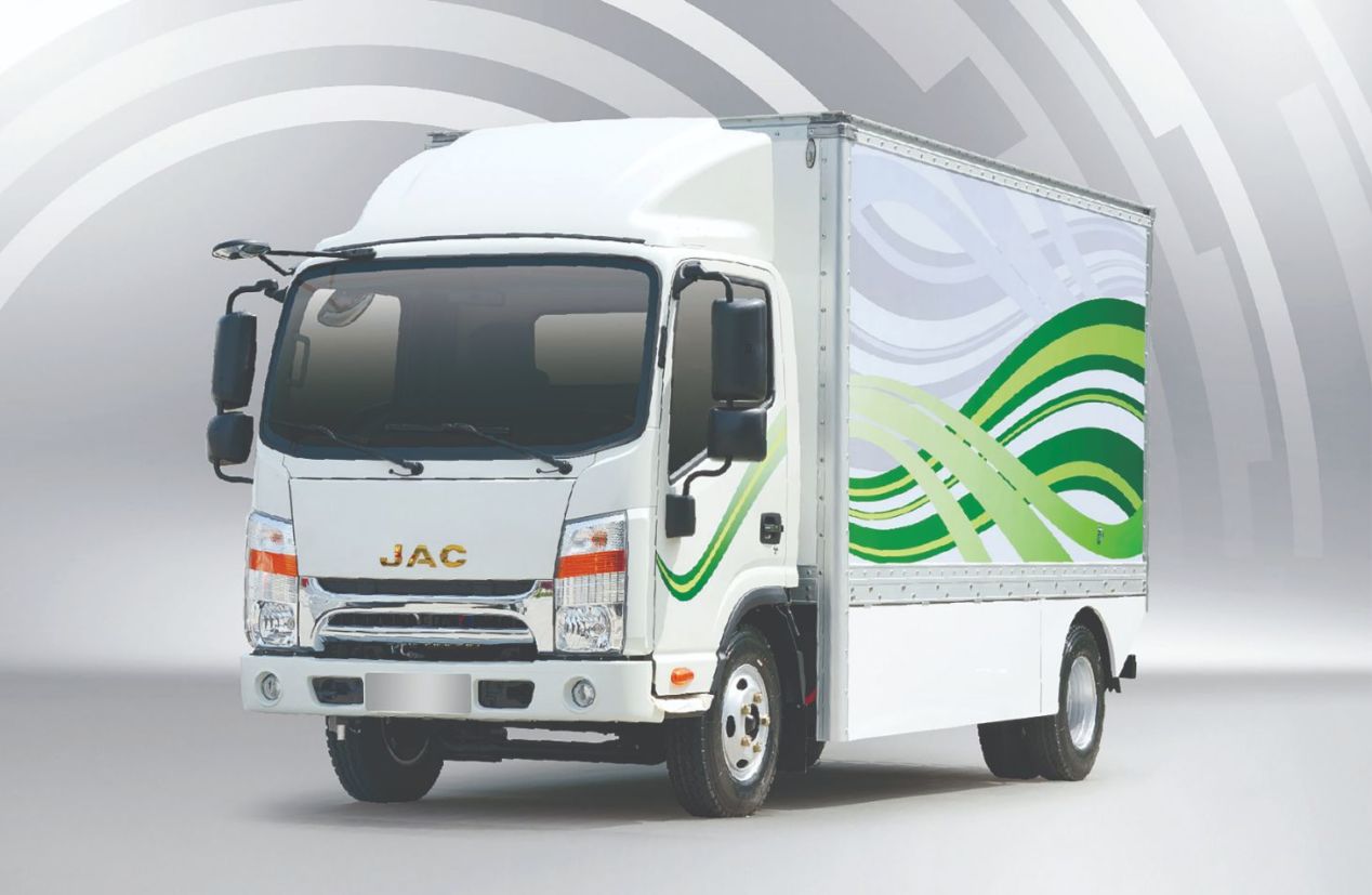 carro elétrico: o caminhão JAC iev 1200 t