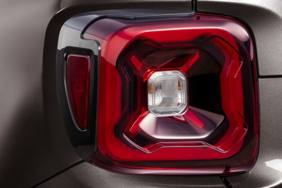 novo jeep renegade 2020 lanterna
