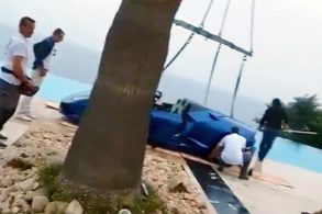 lamborghini na piscina ex de neymar