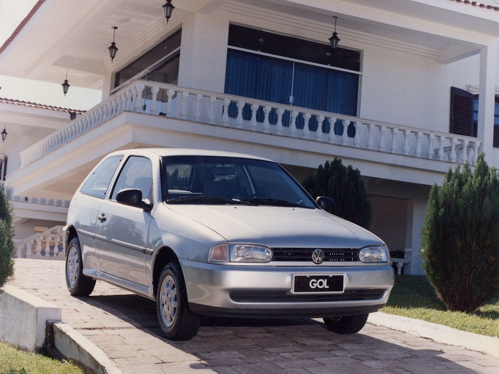 volkswagen gol g2 bolinha prata de frente