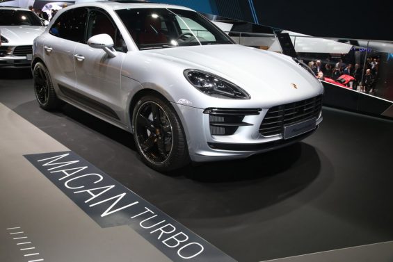 porsche macan turbo frankfurt 2019