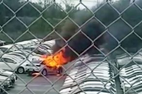 novo onix plus pega fogo incendio chevrolet