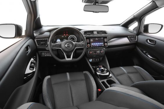 nissan leaf 2020 interior 02