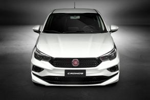 frente fiat cronos pcd 1 8 automatico