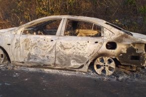 Há menos de um mês nas lojas, já é a segunda vez que um Chevrolet Onix Plus pegou fogo, e a marca não explicou as ocorrências