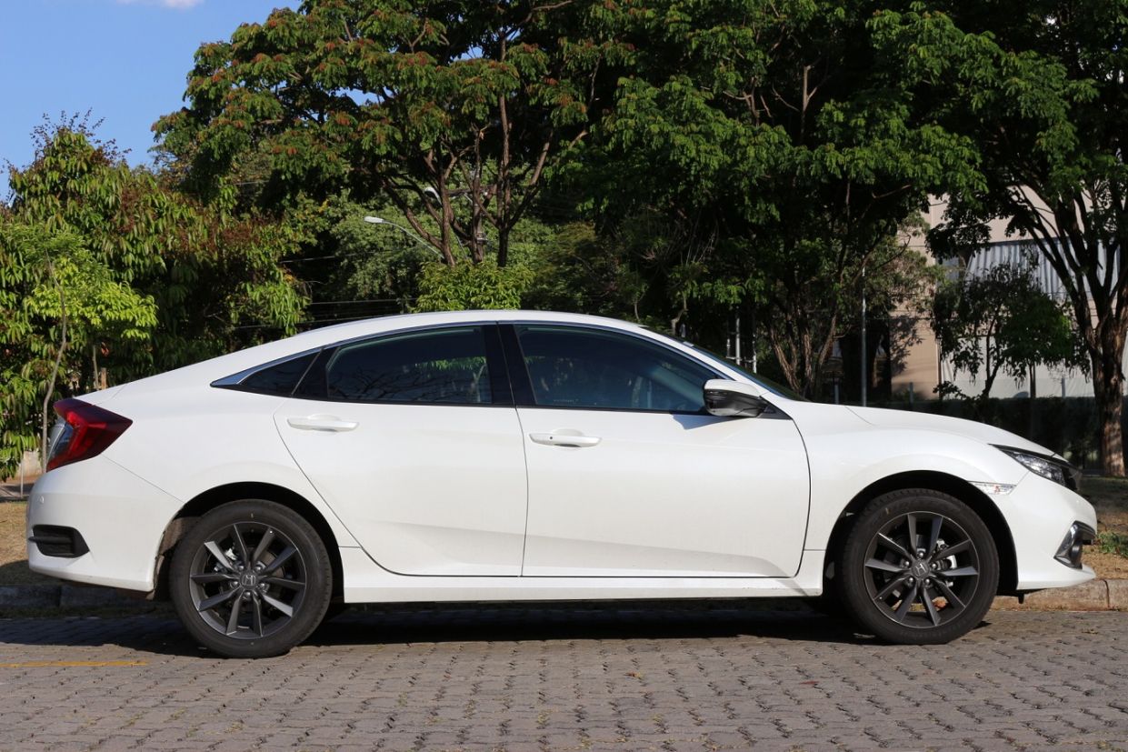 honda civic touring perfil