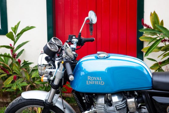 Tanque da Royal Enfield Continental GT