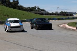 treino da categoria classic cup mg no autodromo mega space