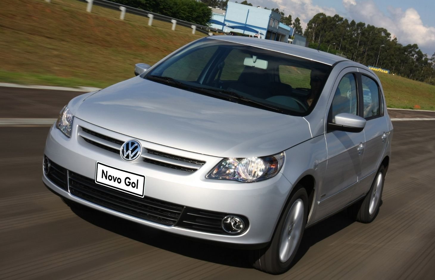 volkswagen gol trend 2008 2012 prata pista novo gol