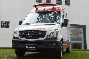 ambulancia veiculo para transporte de doentes mercedes sprinter