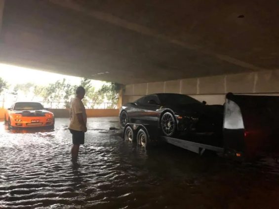 ferrari 360 no reboque