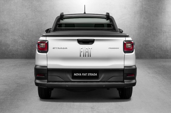 fiat strada 2021 freedom cabine plus 10