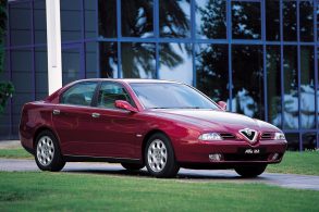 alfa romeo 166 sedan frente cor de vinho