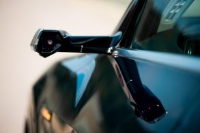 audi e tron retrovisor camera