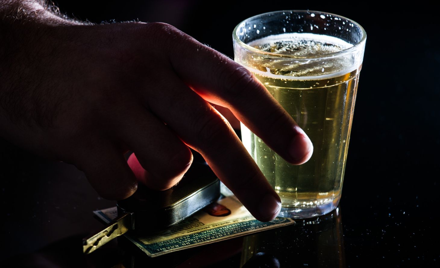 Infração por dirigir embriagado poderá ter agravantes nas penalidade
