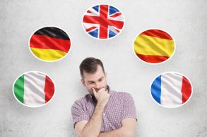 homem idiomas shutterstock