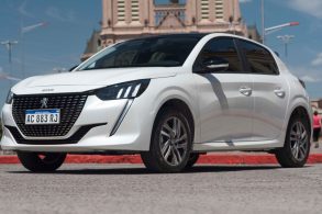 novo peugeot 208 branco