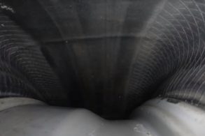 video mostra o que acontece dentro do pneu de um caro