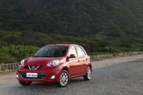 nissan new march 3 cilindros hatch