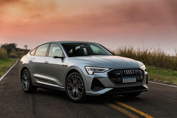 audi e tron sportcak prata