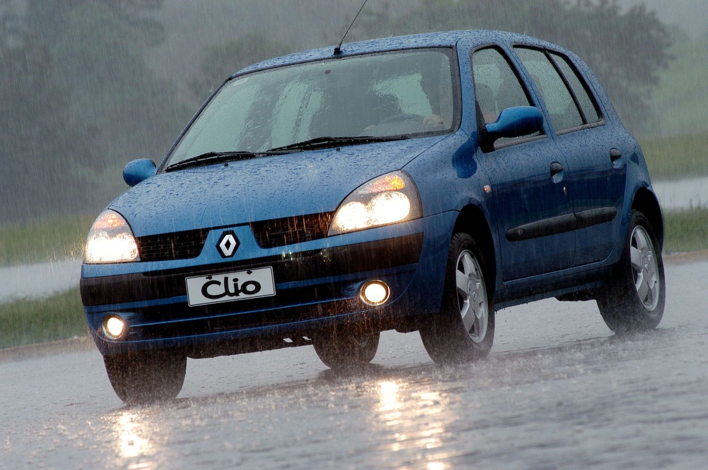 Primeiro carro: 5 opções até R$ 20 mil para jovens motoristas