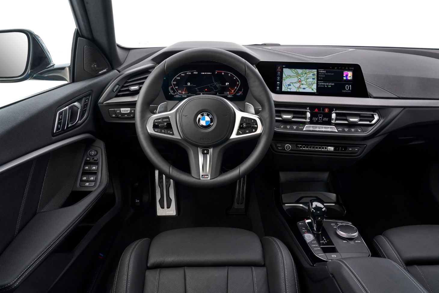 interior do bmw m235i