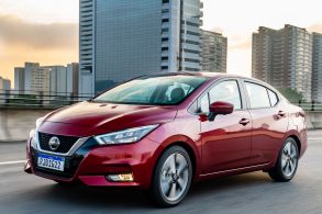 nissan versa 2021