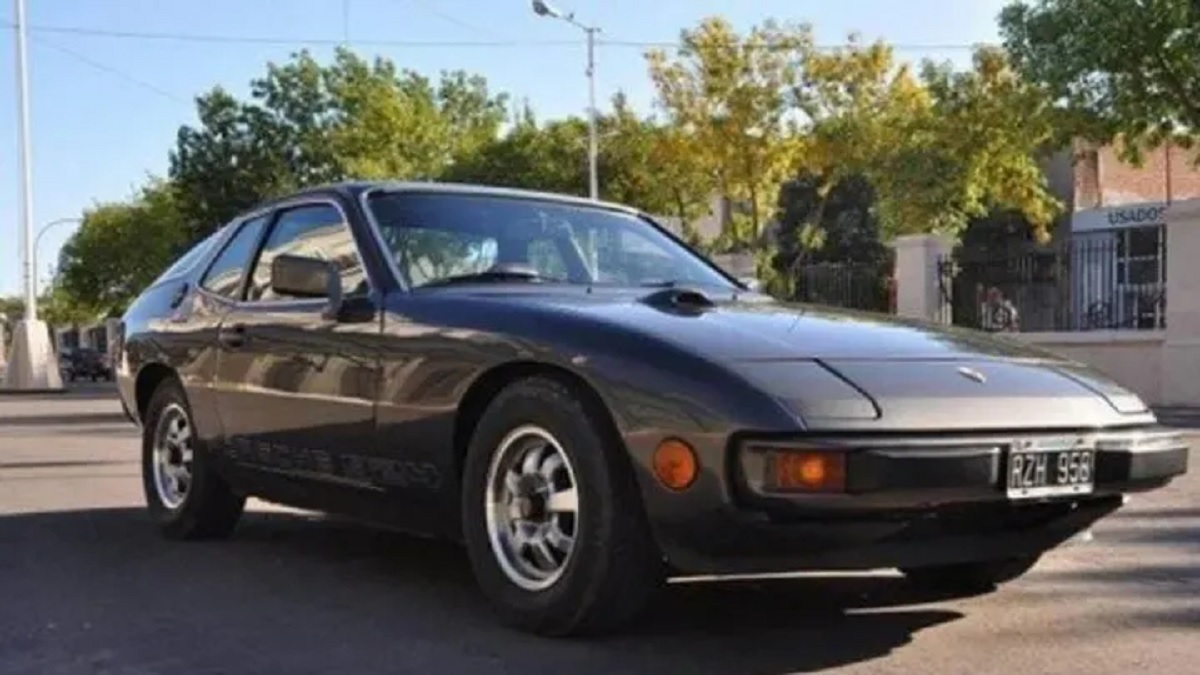 porsche 924 preto de maradona