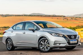 nissan versa 2021 versao advance 2 frente 45 prata