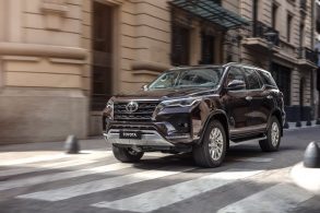 suv utilitario esportivo toyota sw4 2021