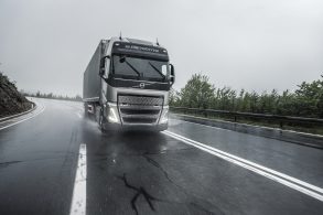 caminhao volvo fh pode ser lancado no brasil em 2021