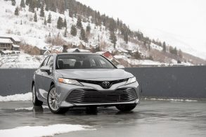 toyota camry xle awd 1