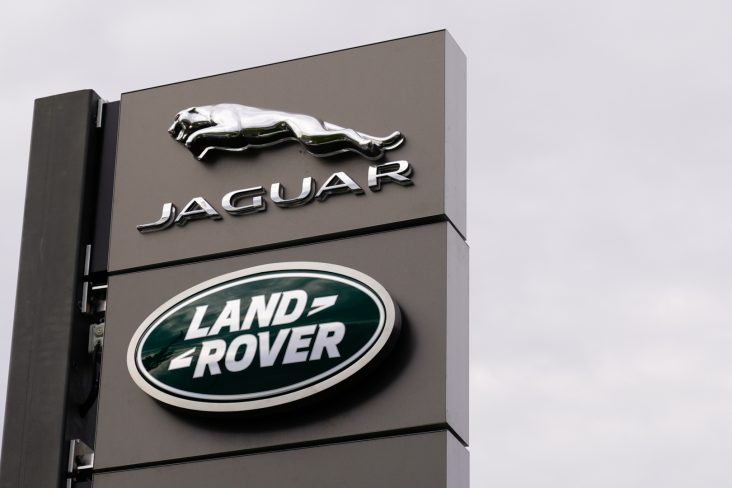 placa marca jaguar land rover carros premium brasil