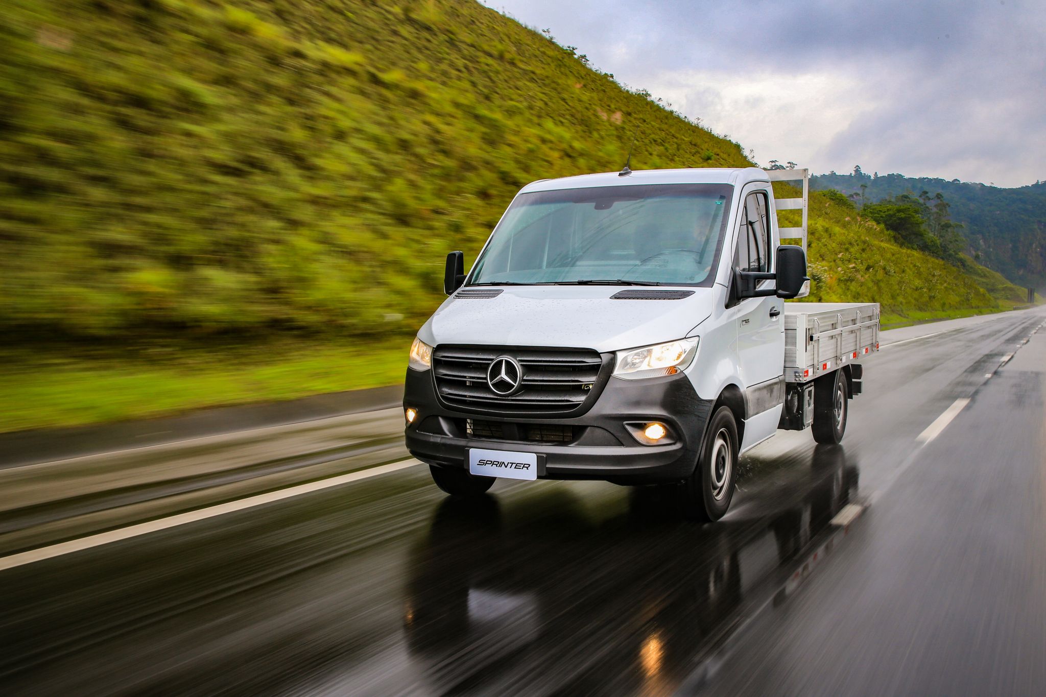 Mercedes Benz Sprinter Truck