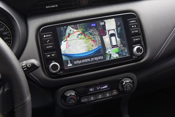 interior nissan kicks 2022 exclusive 11