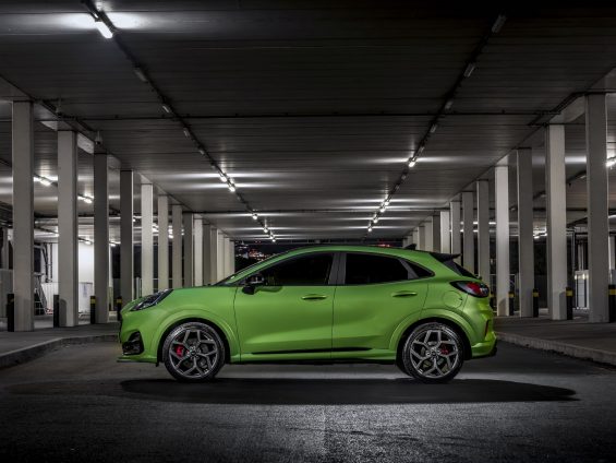 ford puma st verde lateral