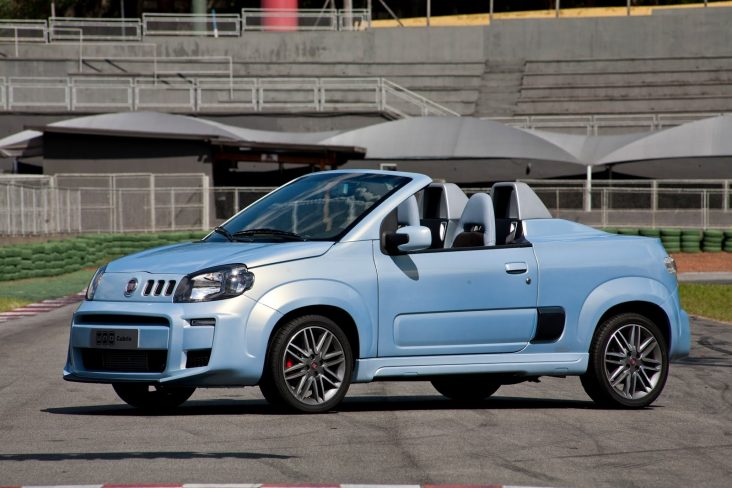 fiat uno cabrio azul lateral