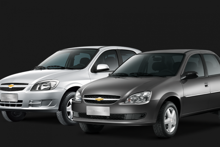 Comparativo GM Chevrolet Corsa Hatch e Celta - Modelos 1.0 - Blog MixAuto