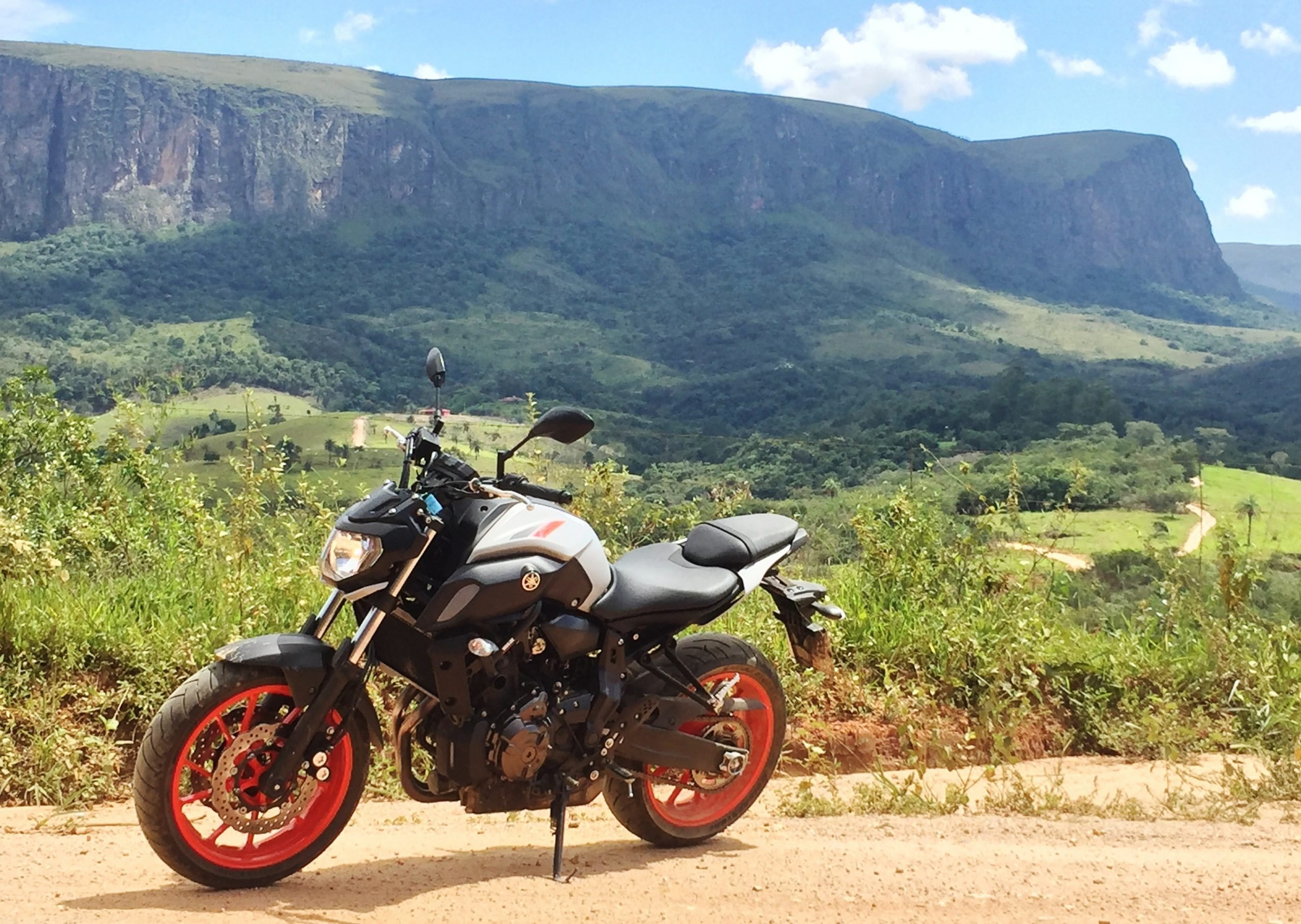 Conjunto De Itens Planos De Várias Motos. Motocicletas De Desenhos