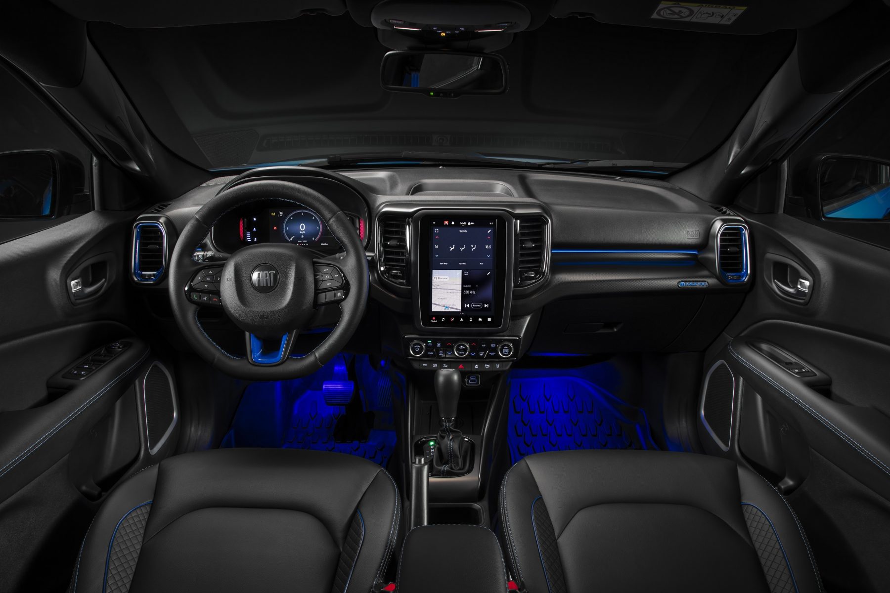 nova fiat toro ultra 2022 com acessorios mopar painel