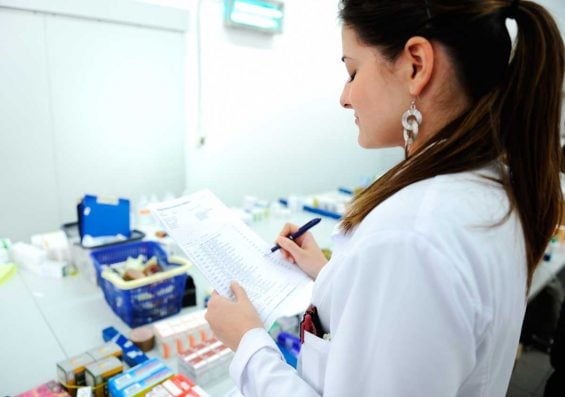 Exame toxicológico já é obrigatório para quem vai tirar CNH de carros e motos
