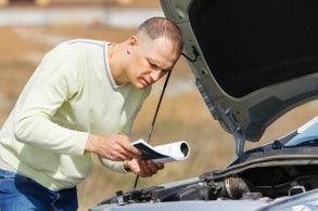 Muitos motoristas leem o manual procurando as condições 