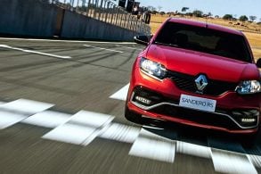 Renault Sandero RS é um esportivo de verdade e tem preço acessível
